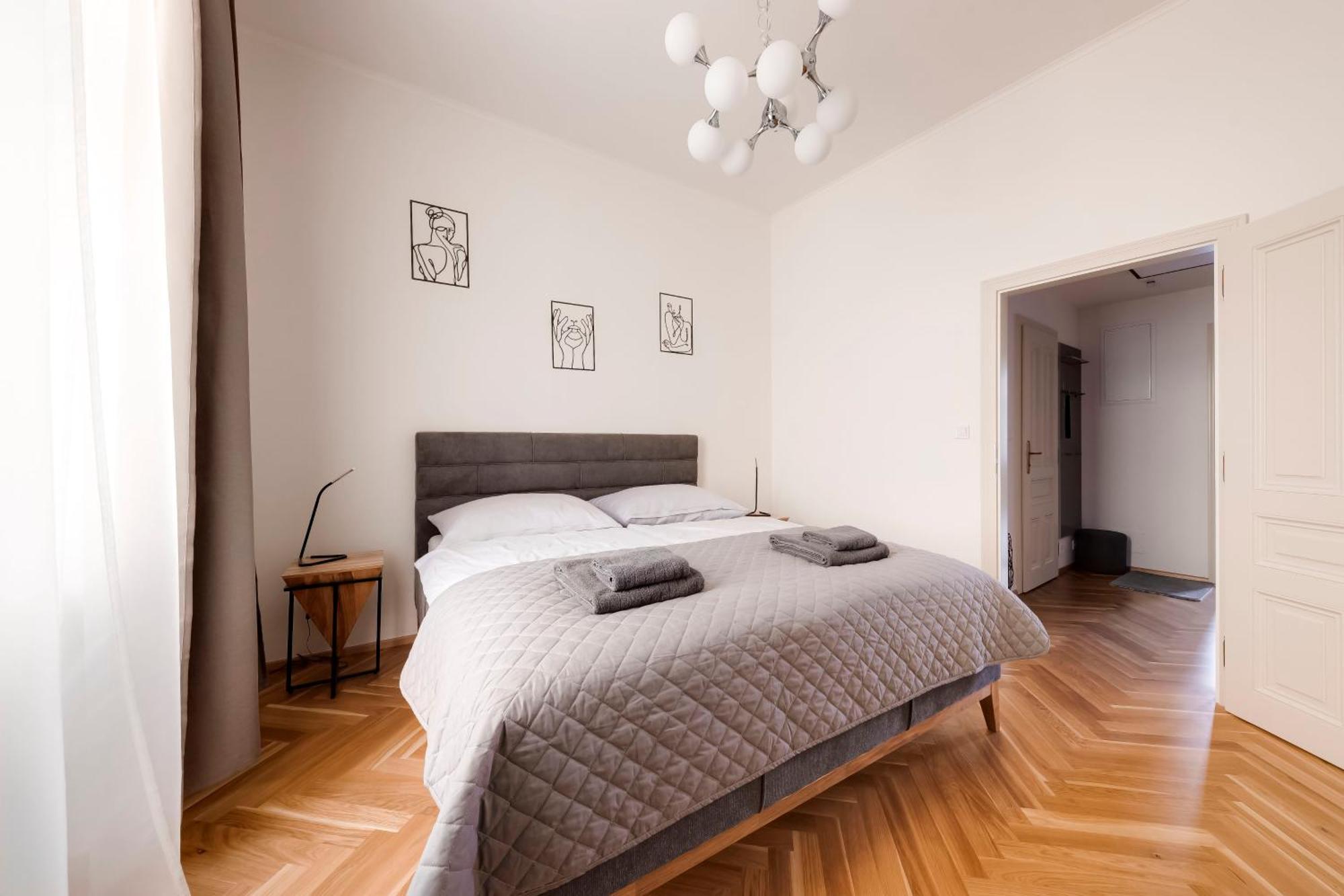 New Town Oases Apartment プラハ エクステリア 写真